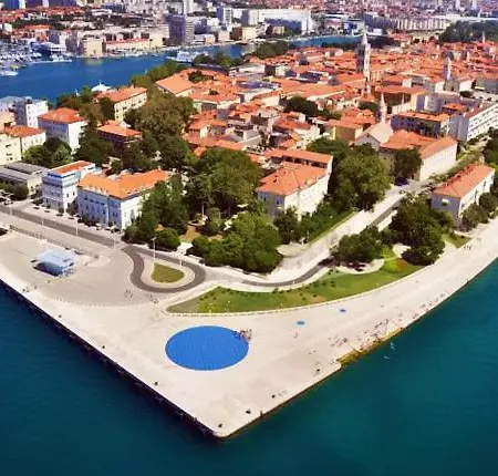Apartman The Brickwall Place Zadar